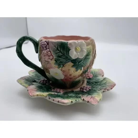 Fitz‎ And Floyd 1991 White Flowers w/ Berries Steam Leaves TeaCup & Saucer 2 set - Picture 5 of 12